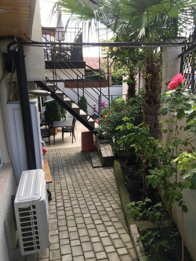 Appartamento 10 Shindisi Street,Tbilisi Esterno foto