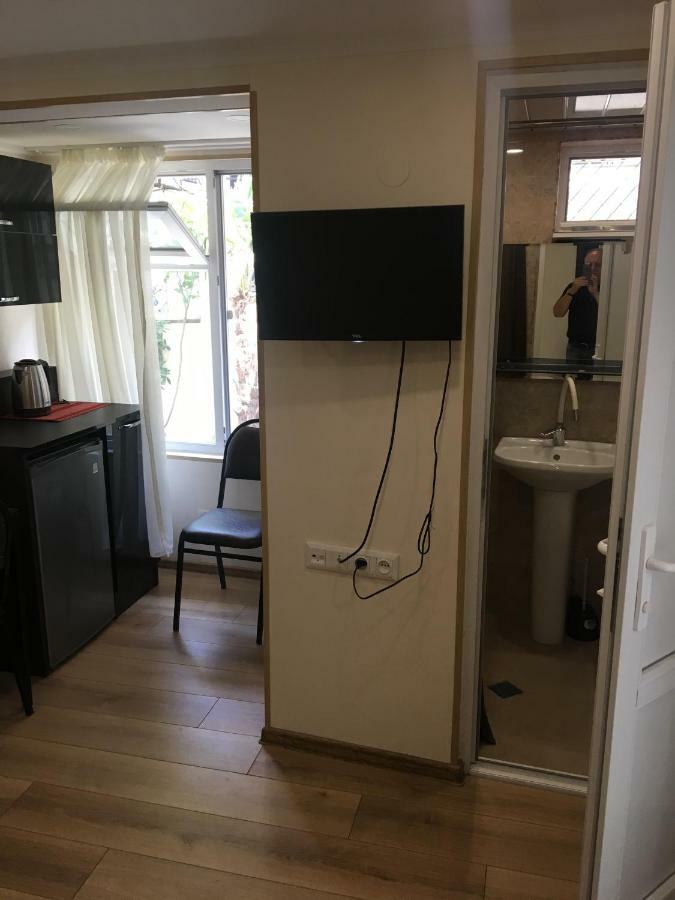 Appartamento 10 Shindisi Street,Tbilisi Esterno foto
