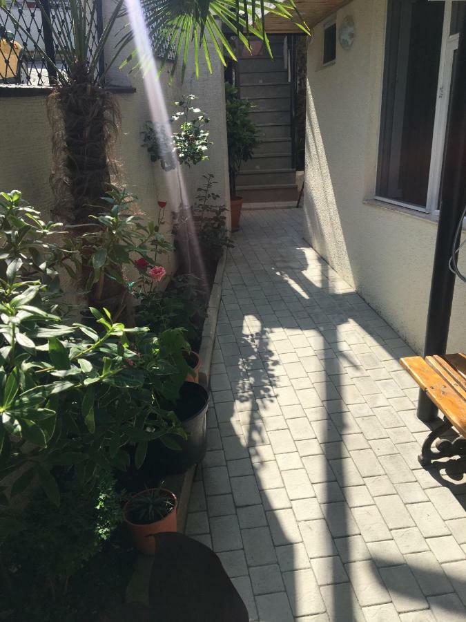 Appartamento 10 Shindisi Street,Tbilisi Esterno foto